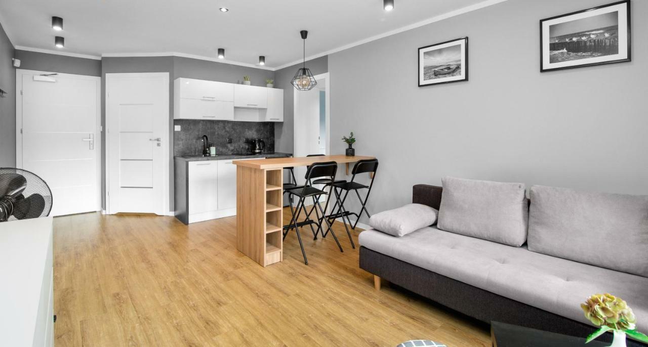 סטגנה Apartamenty Szafir Stegna מראה חיצוני תמונה